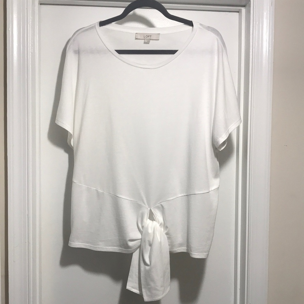 LOFT Very Cute Tie Front Tee